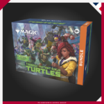 El Bundle Magic: The Gathering X Teenage Mutant Ninja Turtles combina la emoción de MTG con el universo de las Tortugas Ninja. Incluye 9 Play Boosters, tierras foil y no foil, carta promocional exclusiva, contador de vidas Spindown y caja de almacenamiento. Ideal para jugadores y coleccionistas.