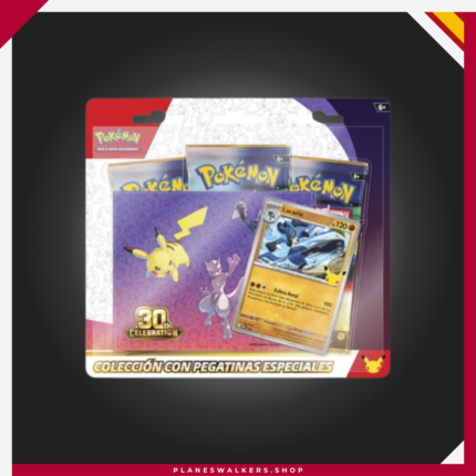 Celebra los 30 años de Pokémon con el Blíster Lucario Tech Sticker 30 Aniversario. Incluye 3 sobres de mejora, una carta holográfica promocional de Lucario y una hoja de pegatinas Tech Sticker, ideal para jugadores, coleccionistas y fans de este emblemático Pokémon.